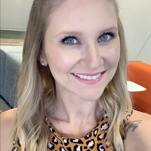 Meet your Posher, Kristen